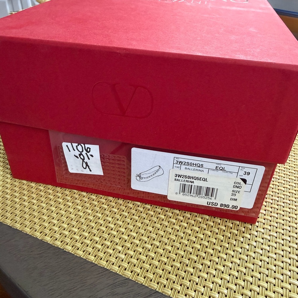 Valentino Garavani Rock Stud Ballet Flat - Picture 2 of 15